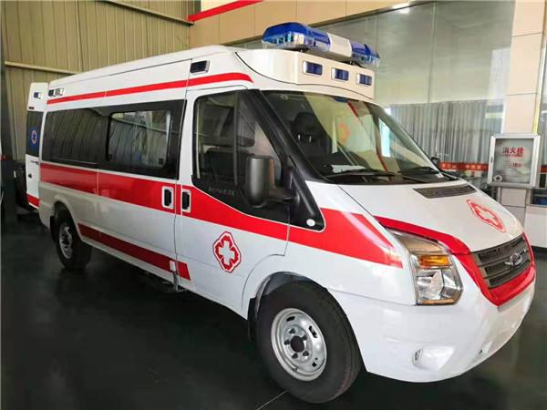同江县福特V362救护车